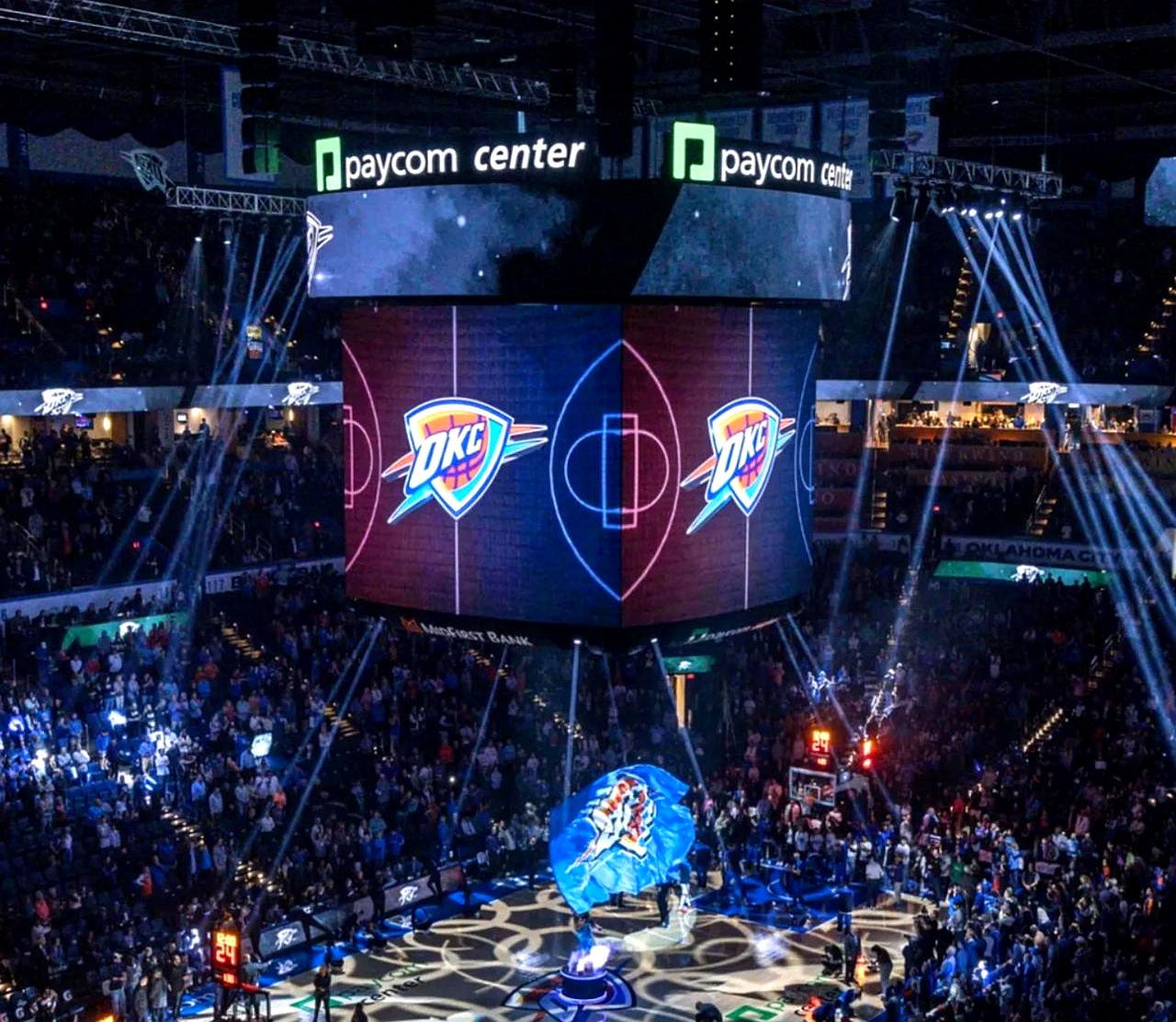 爱游戏官方入口-关于清晨突围战来临,瓦伦西亚围绕NBA季后赛防线松动,悬念犹存,团队化学反应显著的信息